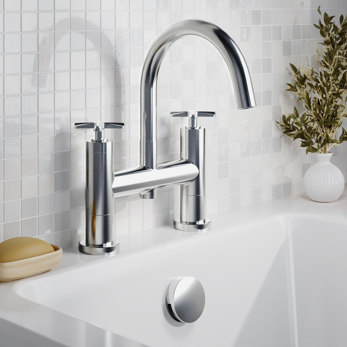 Nuie Aztec Deck Mounted Bath Filler – Chrome, Matt Black or Brushed Brass
