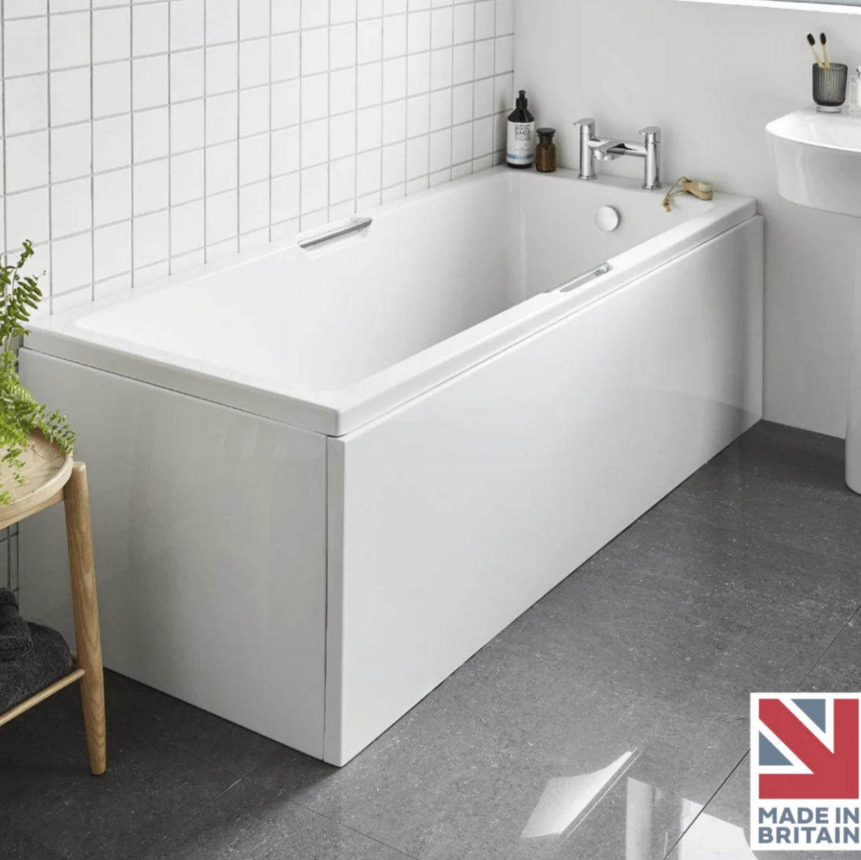 Kartell K-VIT Luxe Gripped 1650x700 Bath With Legs- White Gloss (LUX1657SE)