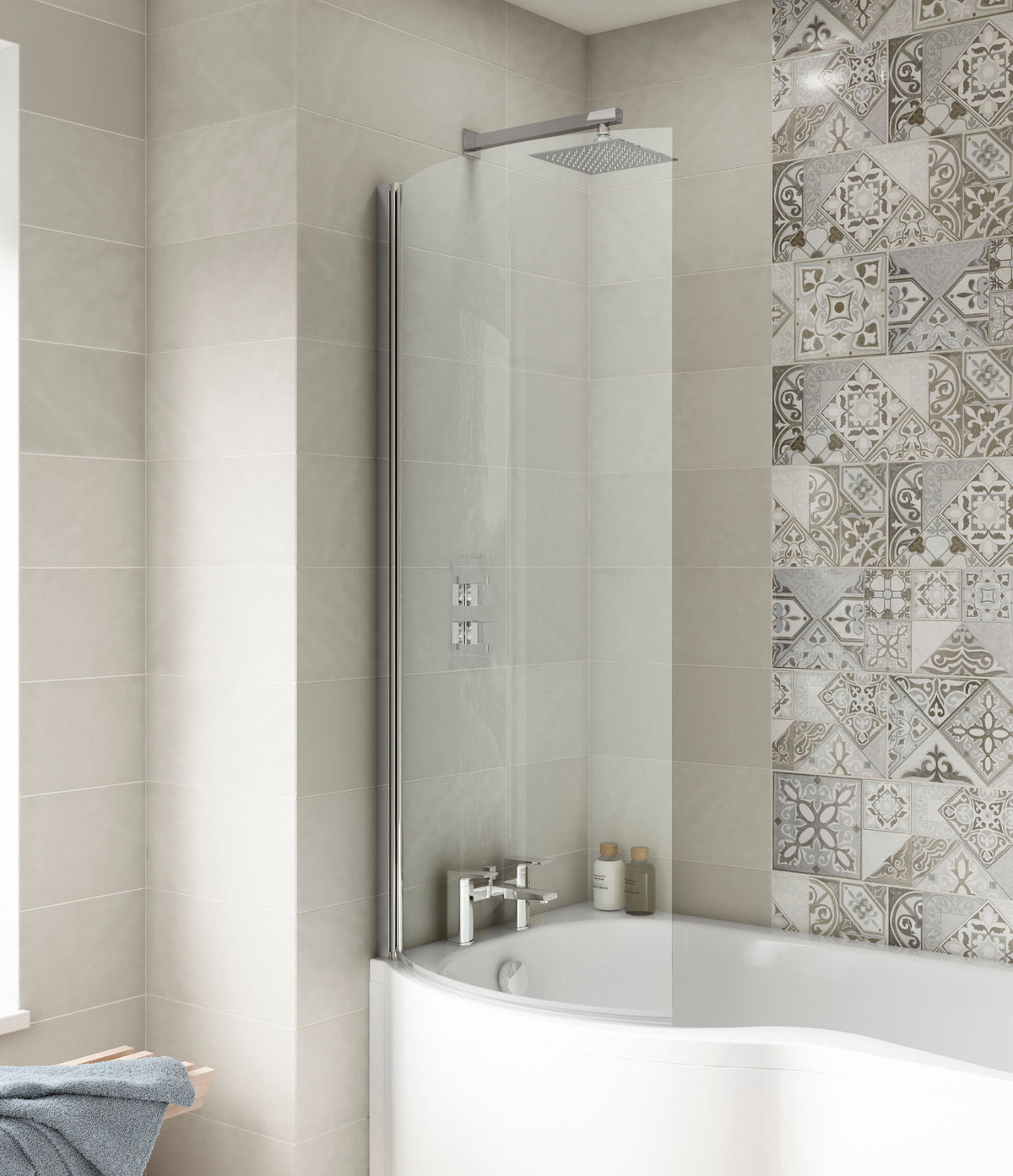 Nuie 700mm Curved Bath Screen – Chrome, photo 4