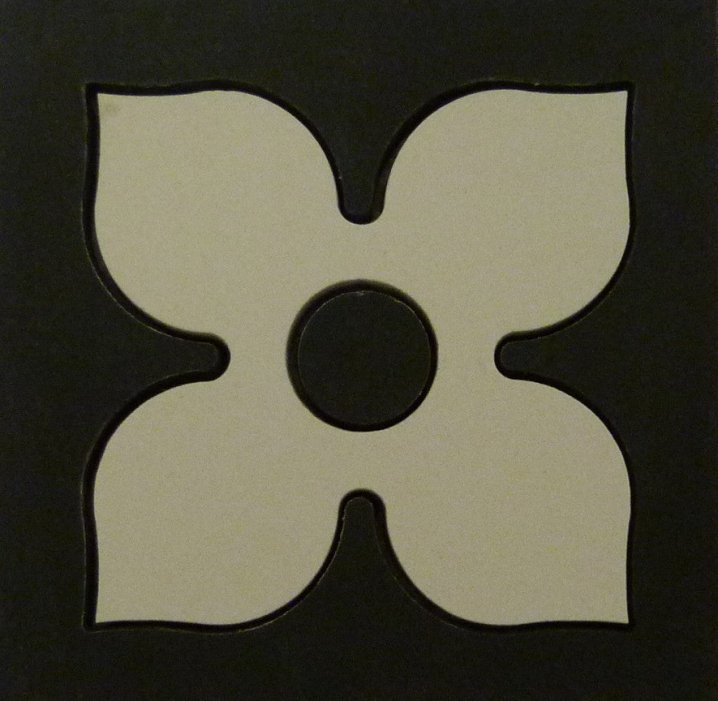 Jekyll quatrefoil Victorian matt porcelain decorative inset floor tile 93x93mm