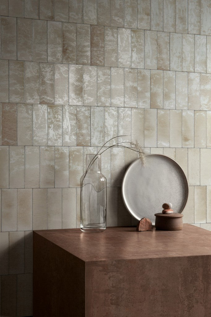 Nantucket Warm Beige gloss porcelain wall and floor brick tile 75x200mm – image 3