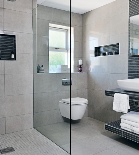 Wetrooms vs Traditional Bathrooms, Which Should You Choose For Your Home?