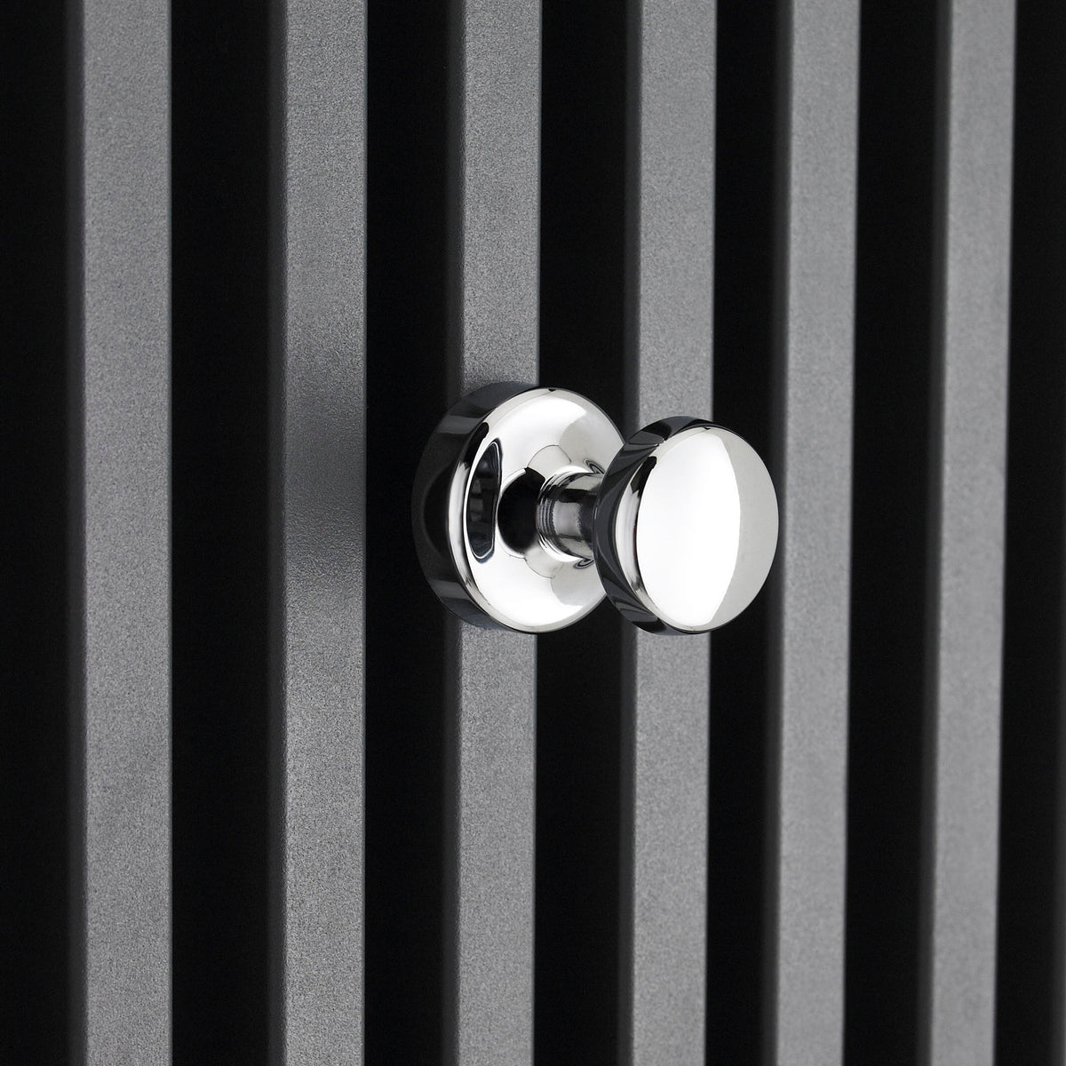 Nuie Magnetic Robe Hook – Chrome