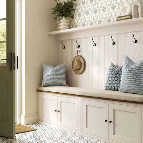 Naturepanel Grained Angora Grey Shiplap Bathroom Wall Panel, photo 4