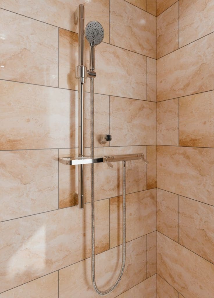 AKW Arka TMV3 Cool Touch Thermostatic Mixer Valve – Valve Only or 8 Litre Flow Limited, photo 2