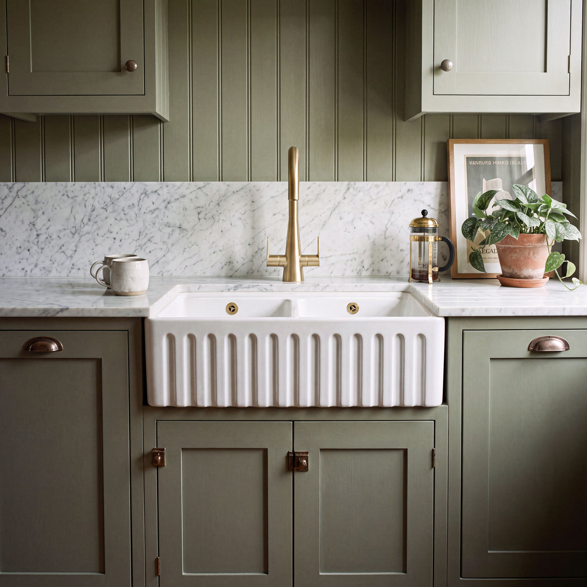 Nuie 795 x 460mm Fireclay Double Bowl Fluted Butler Sink With Ledge – White, photo 4
