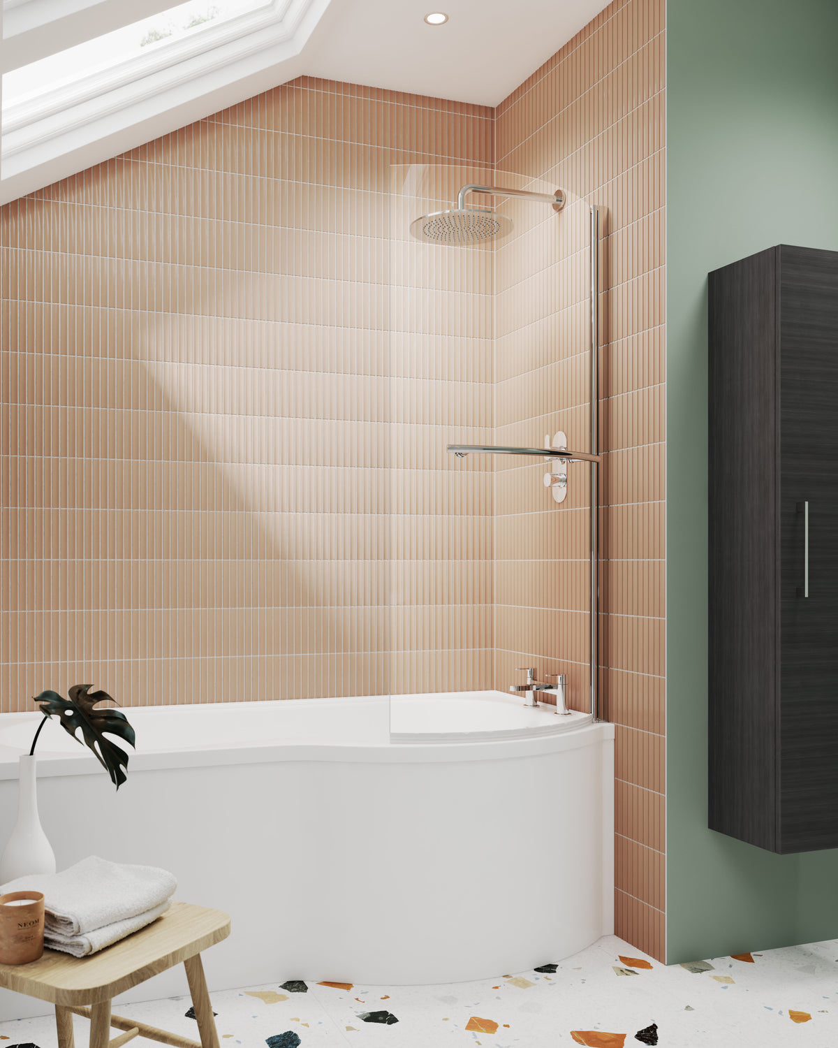 Nuie Curved Bath Screen With Rail – 700mm & 860mm