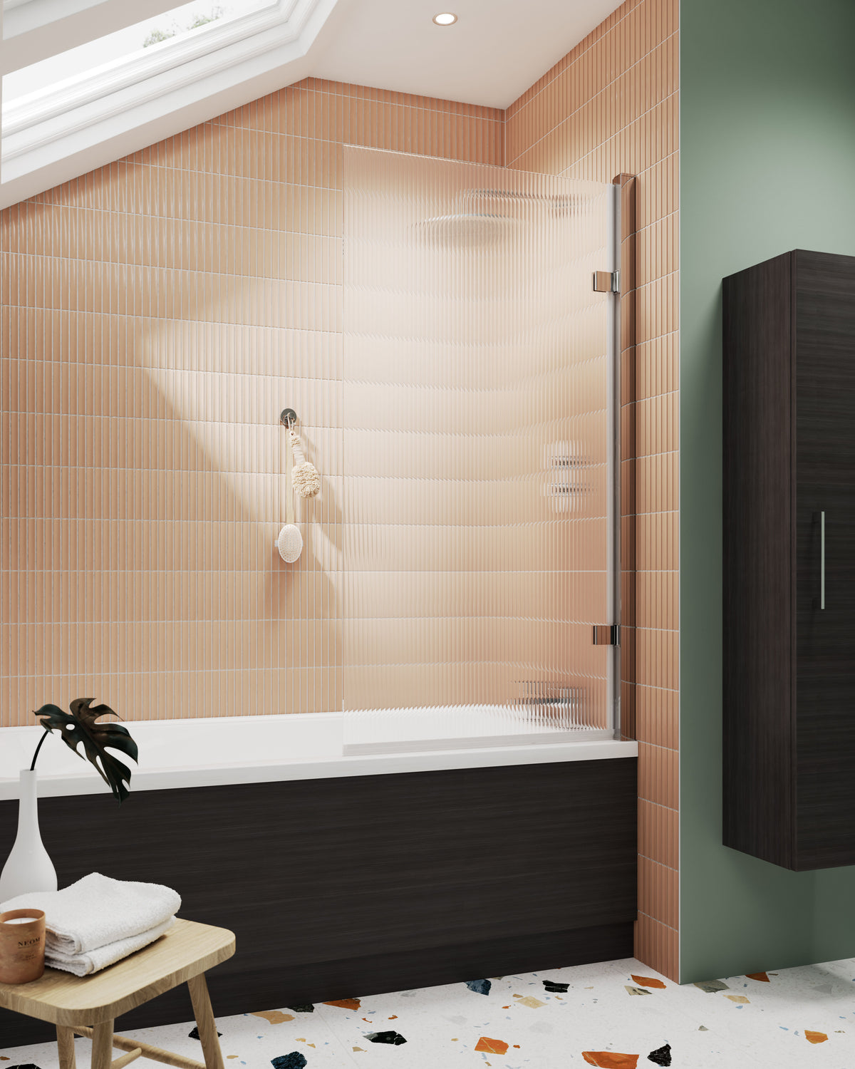 Nuie 830mm Fluted Hinged Bath Screen – Chrome, Brushed Brass or Matt Black