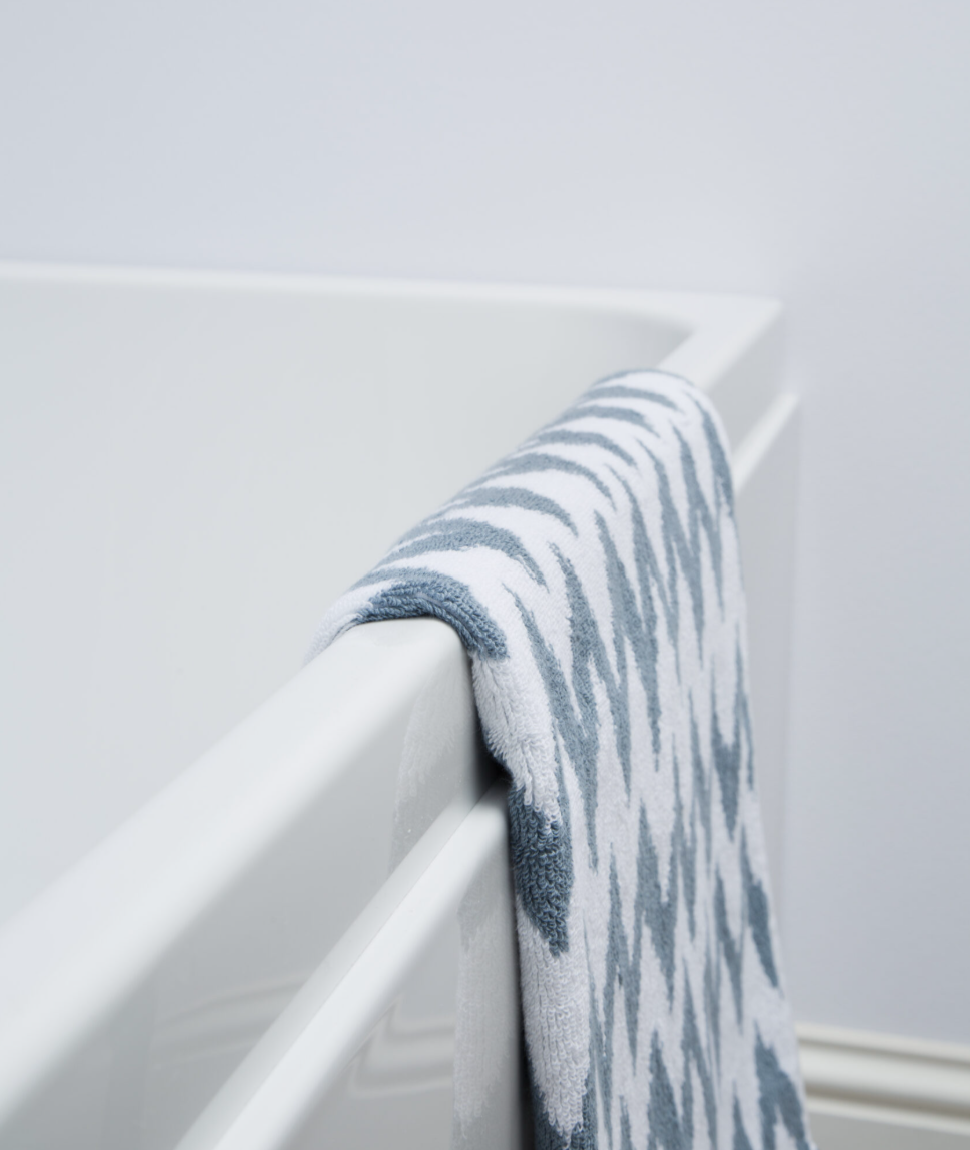 Carron Profile 1650x700mm Double Ended Bath – White Gloss (02521)