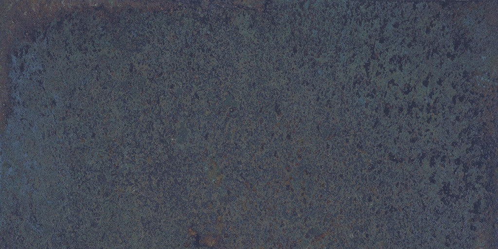 Biloxi sapphire metal effect 20mm porcelain paving slab 500x1000mm room setting