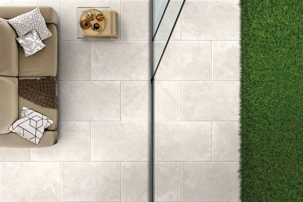 Galveston grey outdoor porcelain paving slab detail